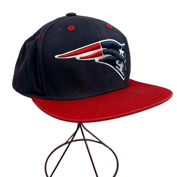 NE Patriots Snapback Hat Football NFL Team Apparel Youth Kids Size Baseball Cap - Picture 1 of 8
